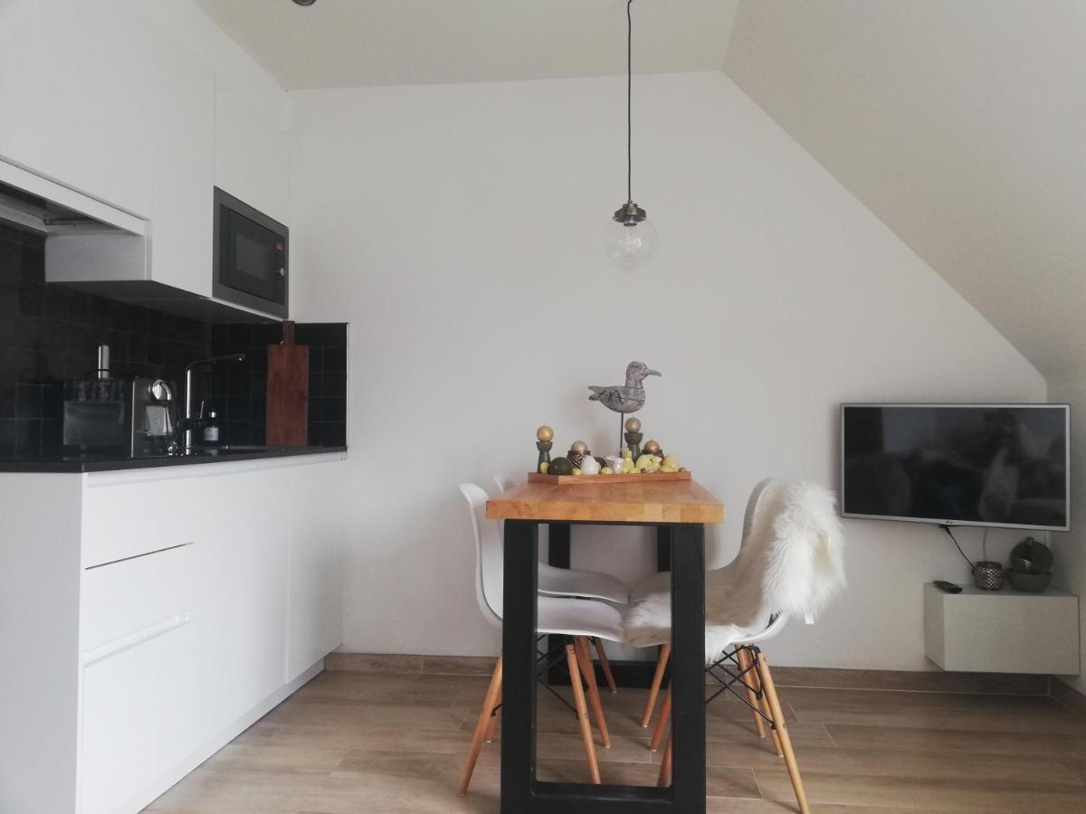 Apartment Cremebol